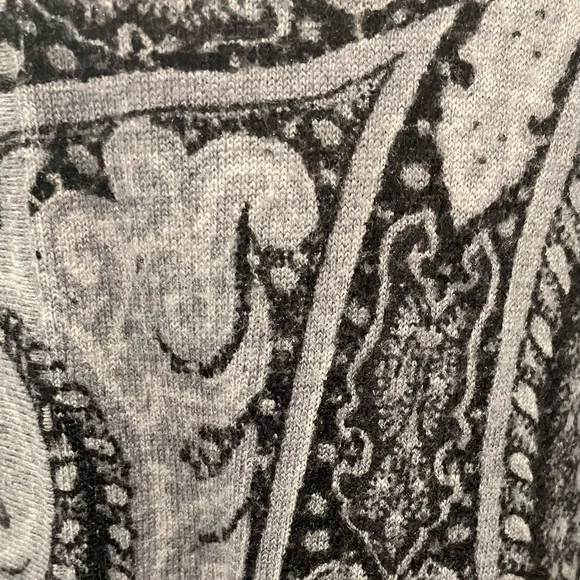 Talbots Gray and Black Paisley Open Cardigan - Picture 3 of 4